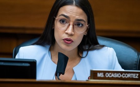 Alexandria Ocasio-Cortez Announces Bid for Top Oversight Role Amid Push for Generational Change in Democratic Leadership